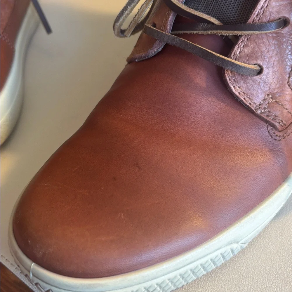 ECCO Men's Tan/Brown Leather Chukka Boots